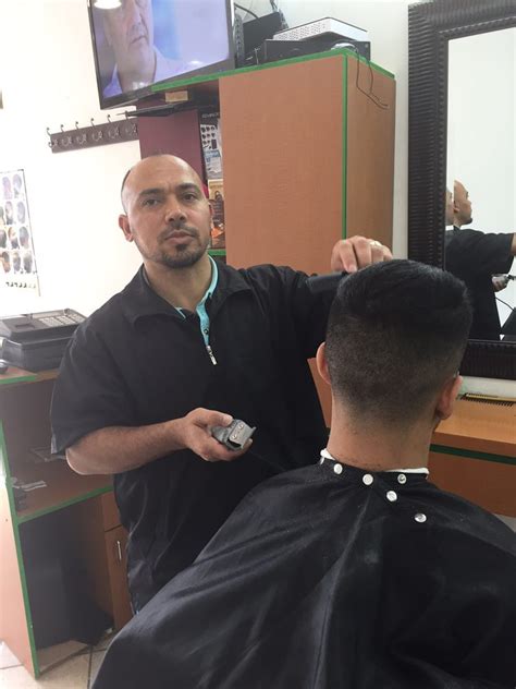 Magic cuts barbershop